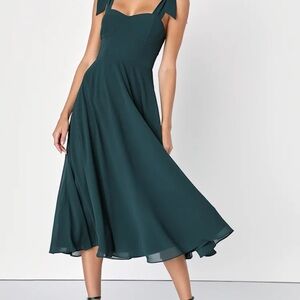 Lulu's Deep Green Midi Dress